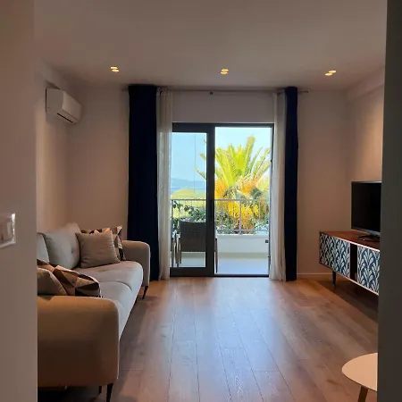 Beachfront Comfort Sinajko Maison d'hôtes 3*