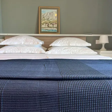 Beachfront Comfort Sinajko 3* Podgora (Split-Dalmatia)