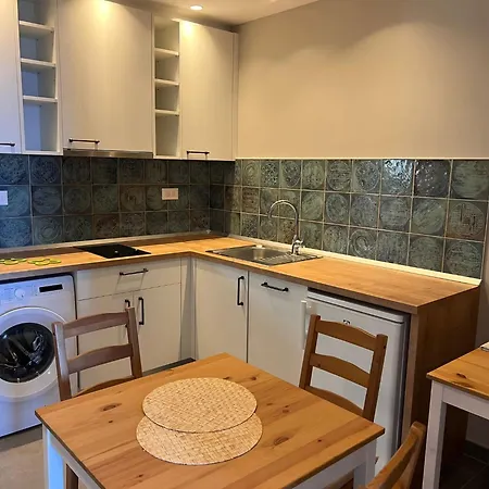 Guest house Beachfront Comfort Sinajko *