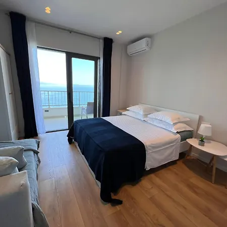 Beachfront Comfort Sinajko *
