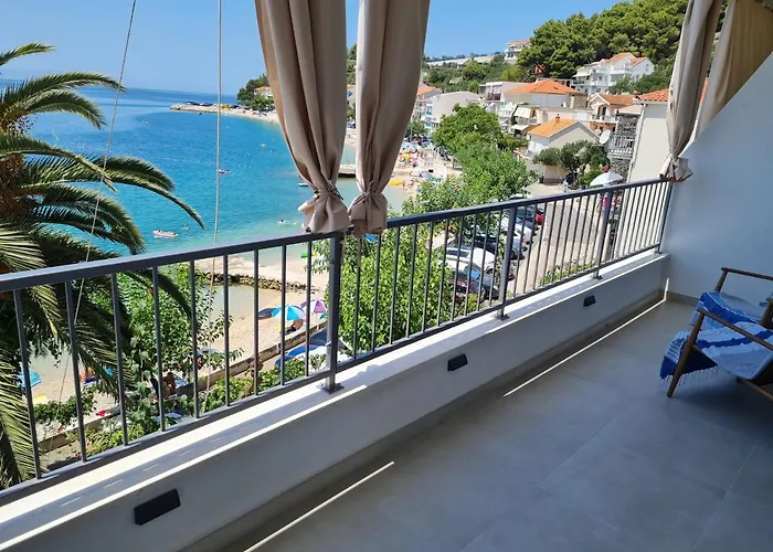 Beachfront Comfort Sinajko 3* Podgora (Split-Dalmatia)