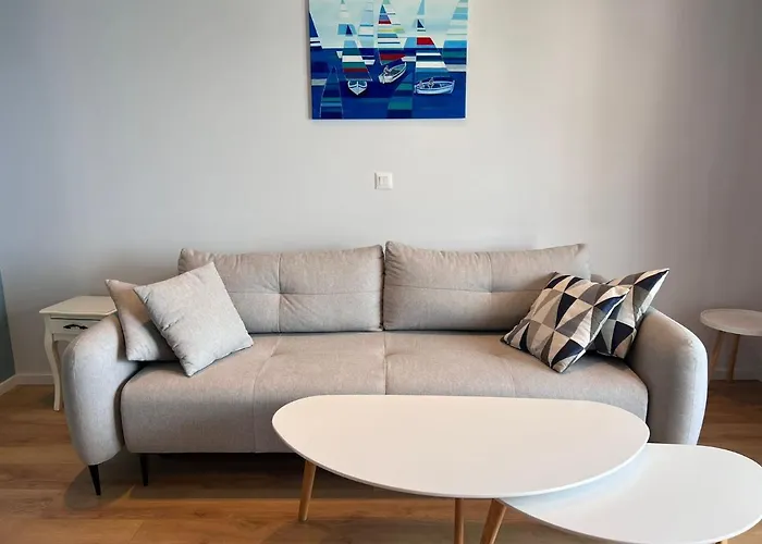 Gostinjska kuća Beachfront Comfort Sinajko 3*
